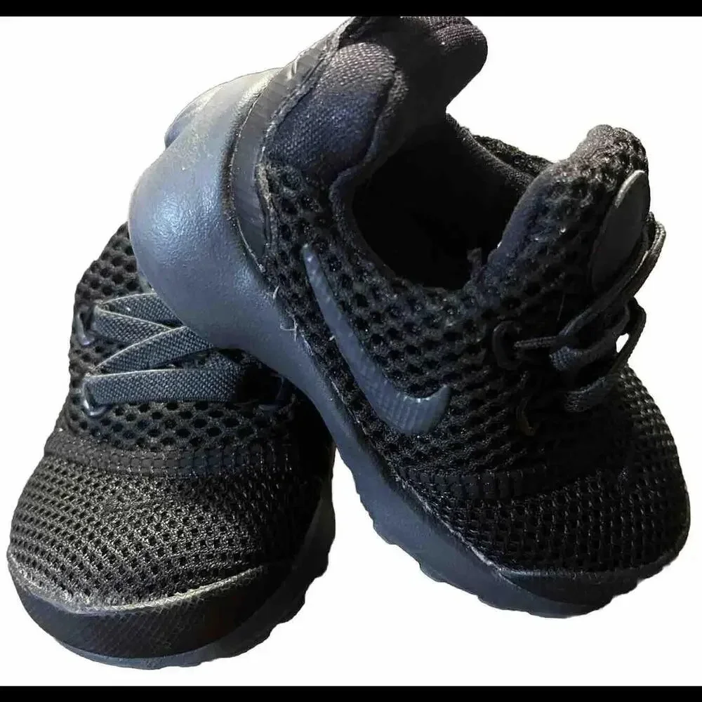 Nike Presto Fly Black Slip On Athletic Walking Sneakers‎ Toddler Kids Size 2C
